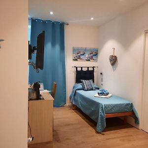 Private Bathroom Room